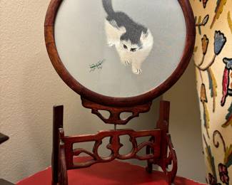 Vintage Chinese silk embroidered cat art