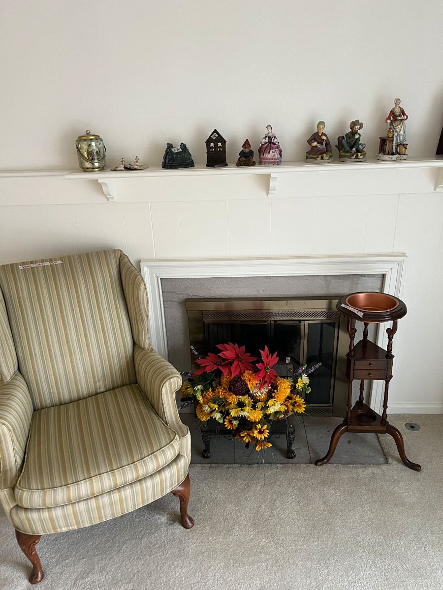 Prairie Village Sale Pence Estate Sales starts on 4/5/2024