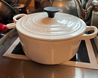 Le Creuset 2 Qt.