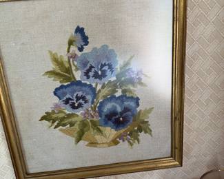 Pansy Needlpoint