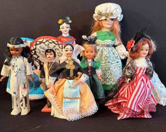 Vintage Dolls Around the World