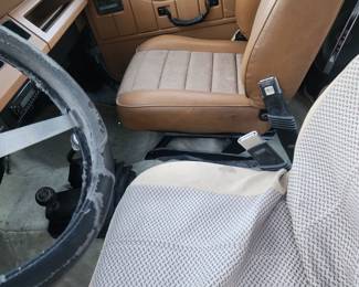 1995 Jeep with small block Chevy motor, has moderate build. Double pumper Edelbrock high rise manifold