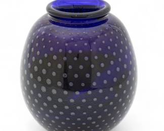 Robert G. Eickholt (American) Blown Cobalt Glass Vase, 1984, H 6" Dia. 5" | with suspended air bubbles and metallic elements in a repetitious matrix to the exterior. Signed and dated to the underside. Provenance: From the Estate of Prominent Collector, Leon Zielinski, Macomb County, MI