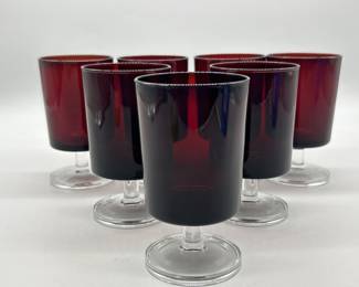 (7) Ruby Red Iced Tea w/ Clear Stems