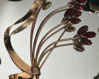 Sterling silver brooch 