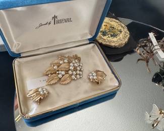 VIntage Trifari Jewelry 