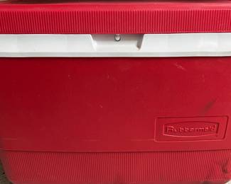 Rubbermaid Cooler