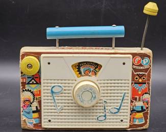Vintage Fisher Price Toy Radio, Circa 1961-62