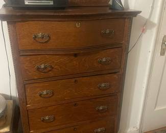 Antique Oak Chest of Drawers $550.