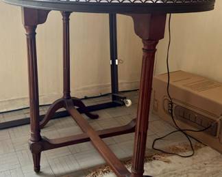Neoclassical/Louis XVI style Game/Bouillotte Table.