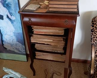 Sheet music cabinet
