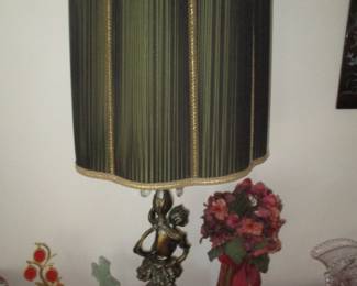 Figural lamp