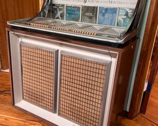  Seeburg Console jukebox