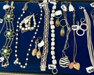 Vintage jewelry 