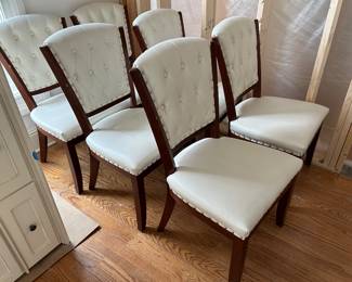 Set of 6 tufted back side chairs