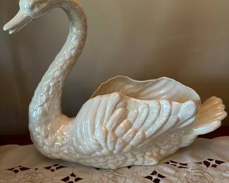 Large swan iridescent bowl