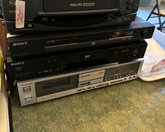 Phillips, Sonny and Technics Media