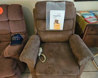 Ameriglide electric lift recliner 