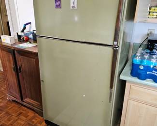 Sears Coldspot refrigerator - still kicking/good shape.