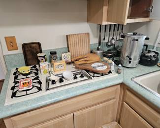 Vintage appliances and kitchen decor.