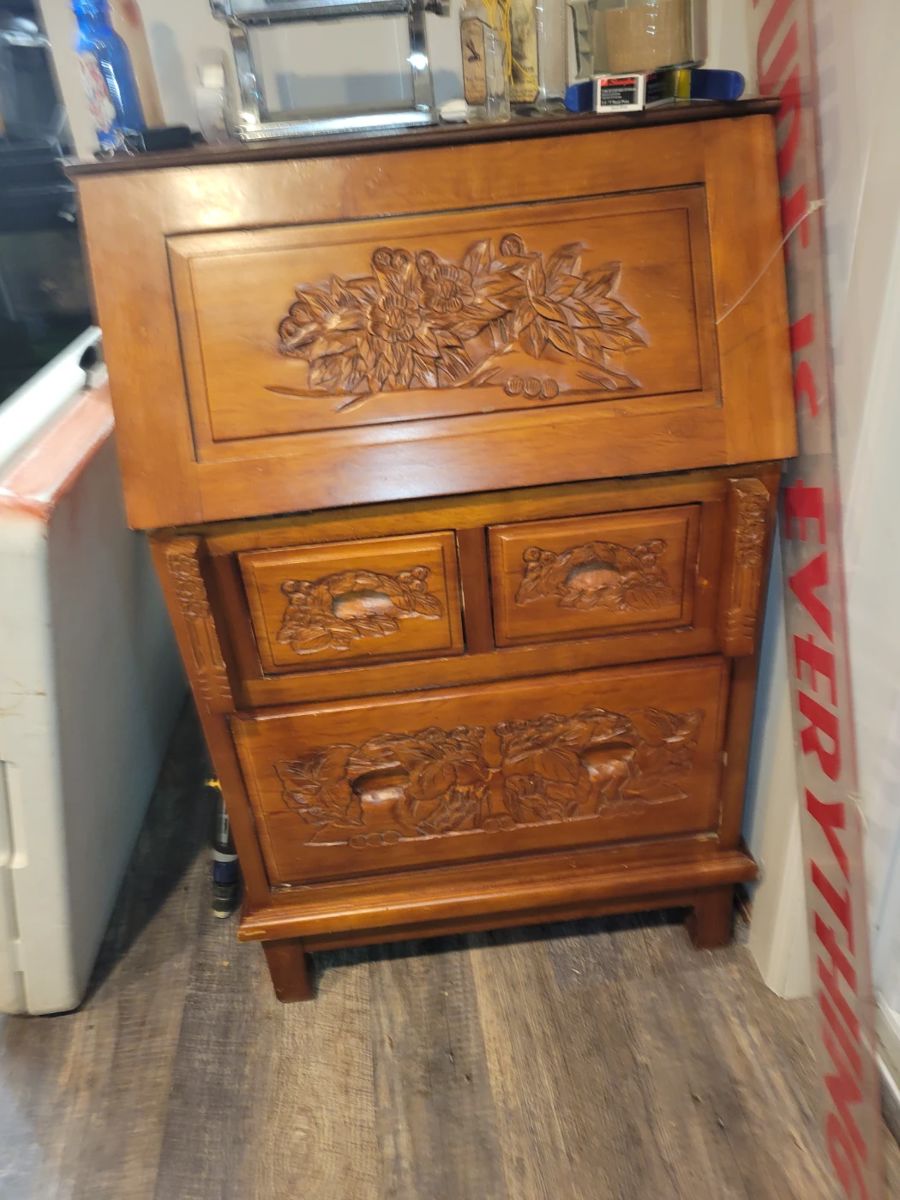 ESTATE SALE PICKERS FORKED RIVER in Forked River, NJ starts on 3/29/2024