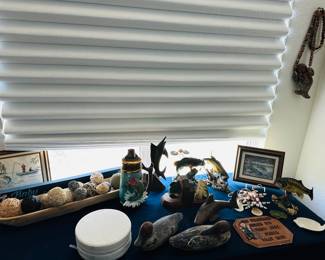  Wood Decoys & Nautical & Seaside collectables and decor items