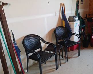 4 Patio Chairs and 2 Side Tables!