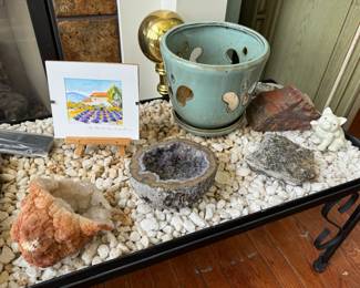 Rocks and geodes 