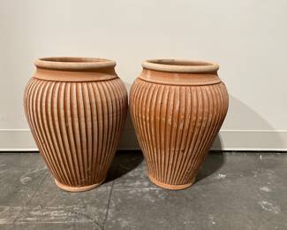 Lot 6492 Pair of Large Terracotta Planters Garden Pots