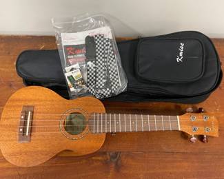 Lot 4372 Kmise Ukulele  Model KMU21S with Strap  Joyo Tuner