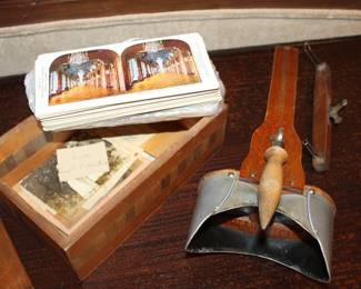 stereoscope viewer and cards