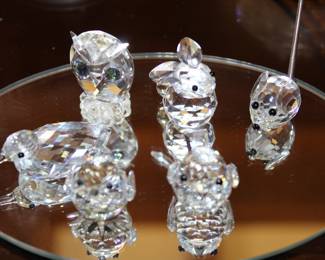 Swarovski, with original boxes. This is a six-piece zoo set