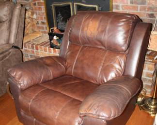leather and vinyl recliner, a little worn, but comfy!