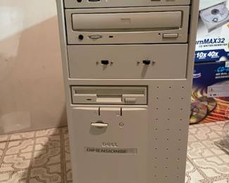 Dell Dimension XPS P90. Great retro find and Rare!