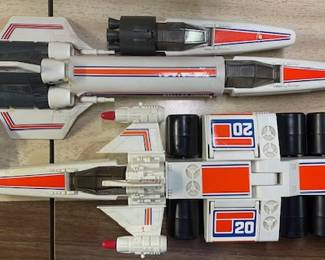 Vintage 1978 Battlestar Galactica toys. Would like to sell as lot.