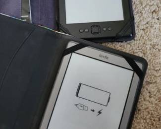 2 Kindle Touch e-Readers