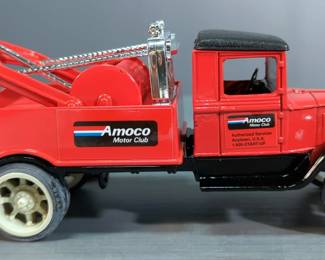 Diecast Metal Amoco Cars Including, 1957 Corvette Convertible With Santa, 1:24 Scale, 1937 Santa's Chevy Collectible Coin Bank And 1931 Hawkeye Wrecker Coin Bank