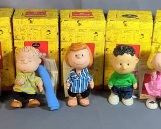 Hallmark Peanuts Gallery Porcelain Figurines Including Charlie Brown, Lucy, Sally, Linus, Franklin, Snoopy And Peppermint Patty, With COAs, All In Boxes