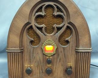 Philco Special Edition Stylized Version Of The Baby Grand Radio Produced By Philco Circa 1930-1936, Powers On