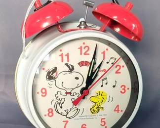 Peanuts Collectibles Including Windsculpts Santa Snoopy, Clock, Hand Soap, Snoopy Cards, A Peanuts Christmas Books And More, Contents Of Box