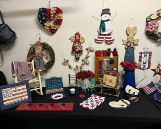 Lots of fun 4th of July and patriotic home decor.
