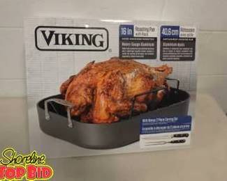 New Viking 16 inch Roasting Pan with Rack, Bonus Knife Set