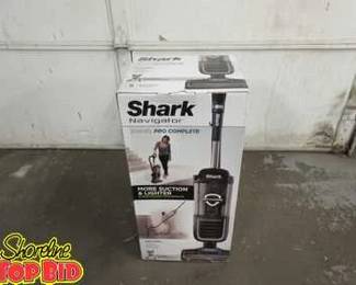 New Shark Navigator Swivel Pro Complete Vacuum