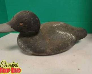 Antique Primitive Hand Carved Wooden Duck Decoy