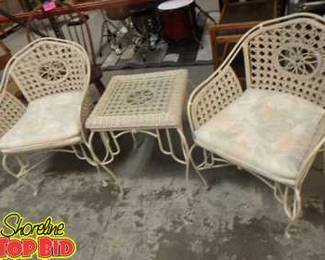 Vintage Heavy Wrought Iron Woven Wicker Side Table 2 Chairs