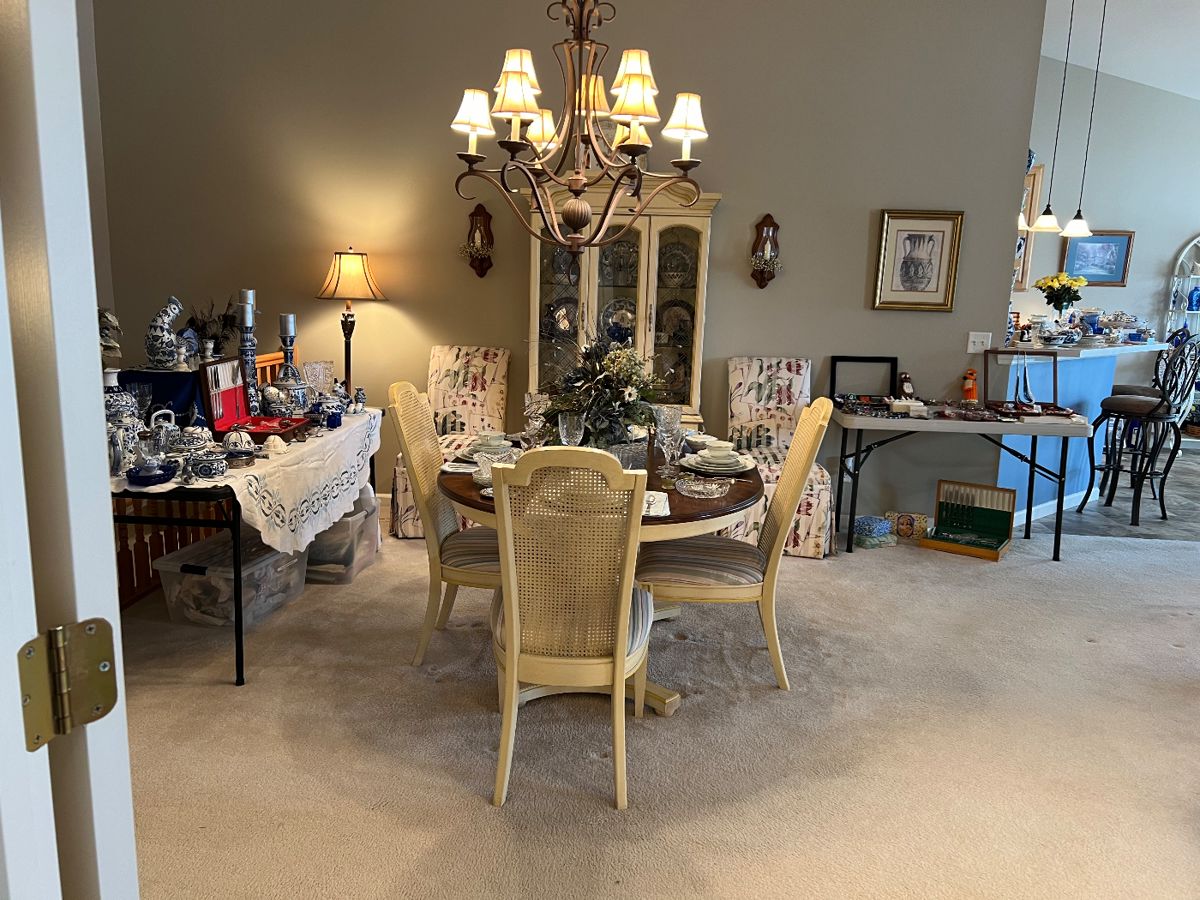 Vans Estate Sales O Fallon starts on 4/12/2024