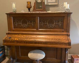 Antique Tiger Oak Upright Piano with Beautiful Detail