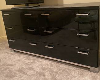 Contemporary Black Lacquered Dresser with Chrome Hardware & Feet - 6 large drawers 