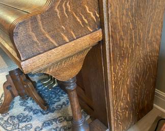Antique Tiger Oak Upright Piano with Beautiful Detail