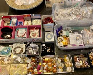 Large selection of jewelry